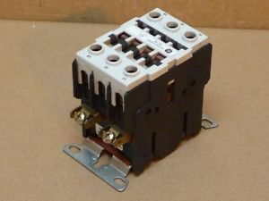 General Electric (g.e.) Contactor 453AD3ABB Used #33496