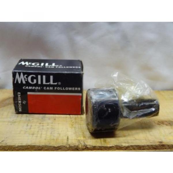 McGill Cam Follower CF 2 SB in Box. 0558 #1 image