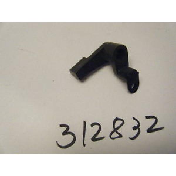 NEW OMC OEM CAM FOLLOWER    PART NUMBER 312832 #1 image